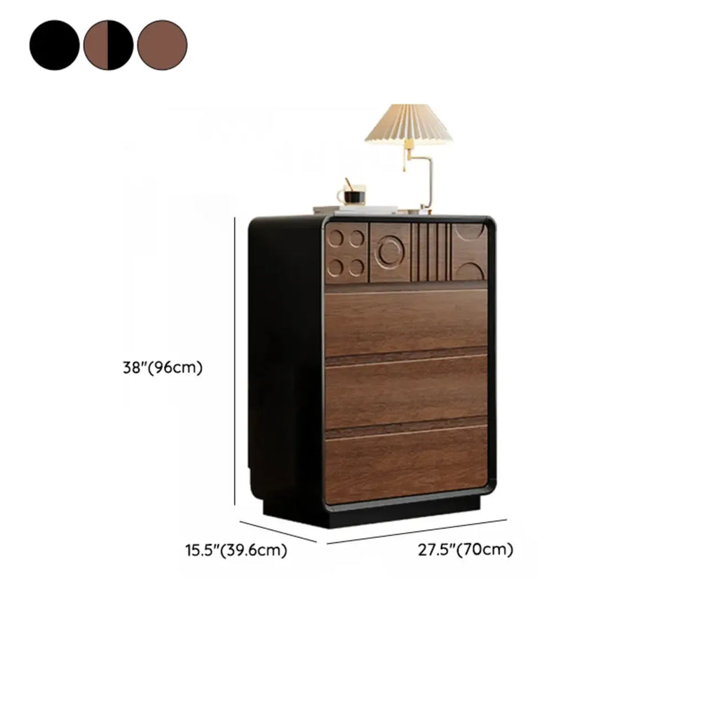 Cassettiera in legno ispirata all'Art Déco con intagli geometrici