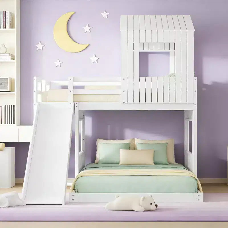 Letto a castello in legno Luxystar Twin Over Full con casetta da gioco, scivolo e sponde di protezione