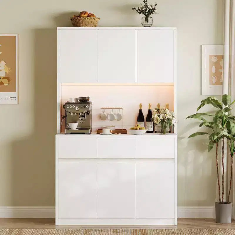 Mobile dispensa da cucina da 71 pollici, mobile dispensa con luci a LED e prese di corrente, mobile buffet con supporto per microonde, ripiani regolabili