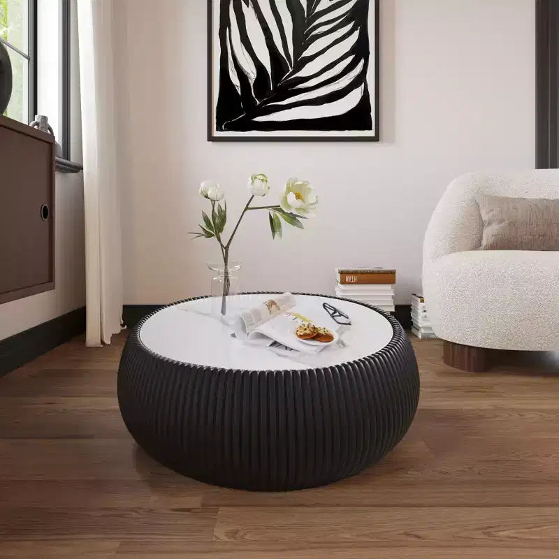 Tavolino Moderno Rotondo a Tamburo Okak con Piano in Marmo e Lato in Pelle, Tavolino da Centro alla Moda per Soggiorno, Camera da Letto