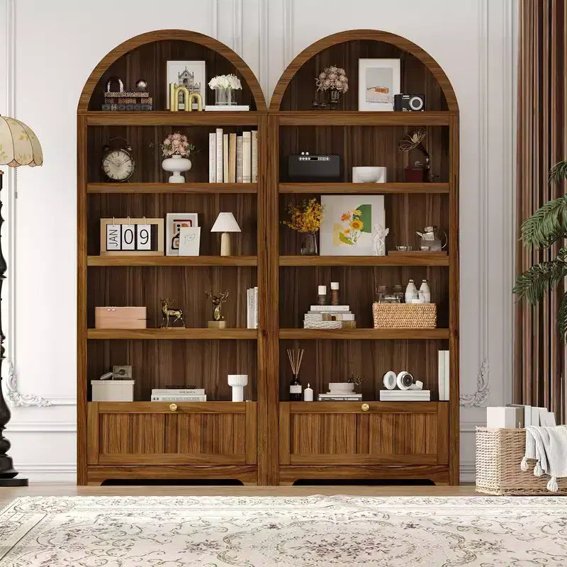 Libreria ad arco da 72 pollici con cassetto portaoggetti, mobile espositivo moderno a 6 ripiani in legno con ripiani aperti e cassetto inferiore, anta curva dell'armadio