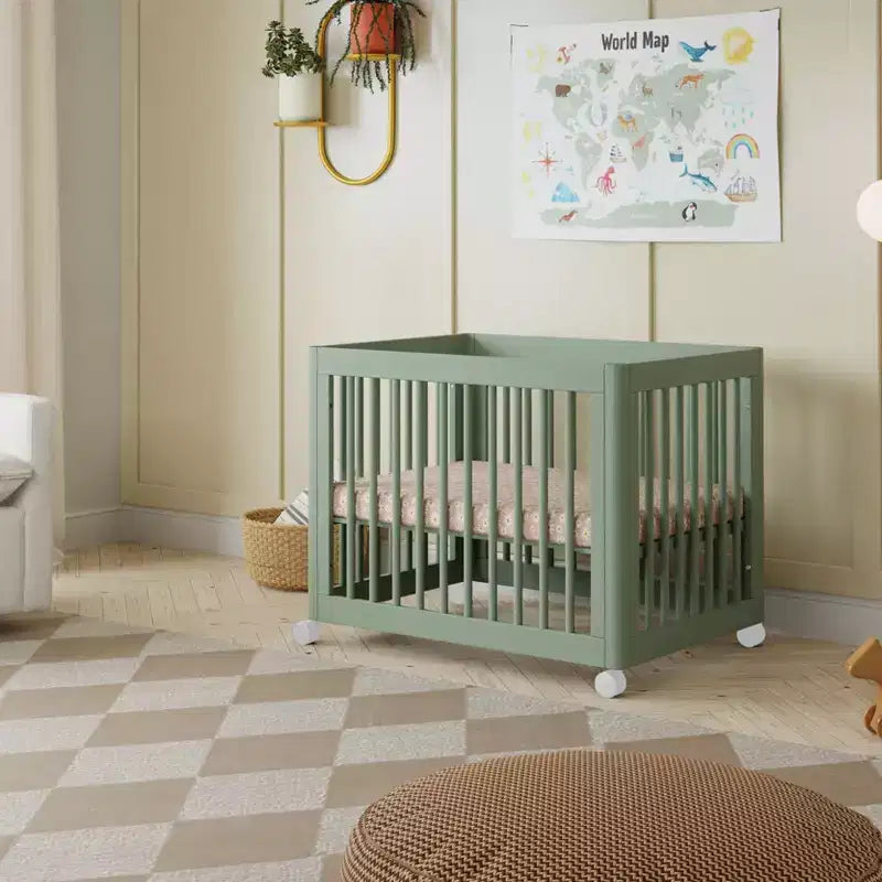 Culla convertibile Babyletto Yuzu 8-in-1 con kit di conversione per tutte le fasi