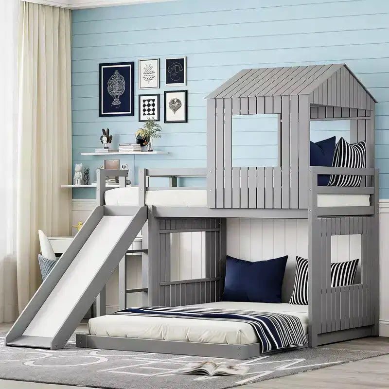 Letto a castello in legno Luxystar Twin Over Full con casetta da gioco, scivolo e sponde di protezione