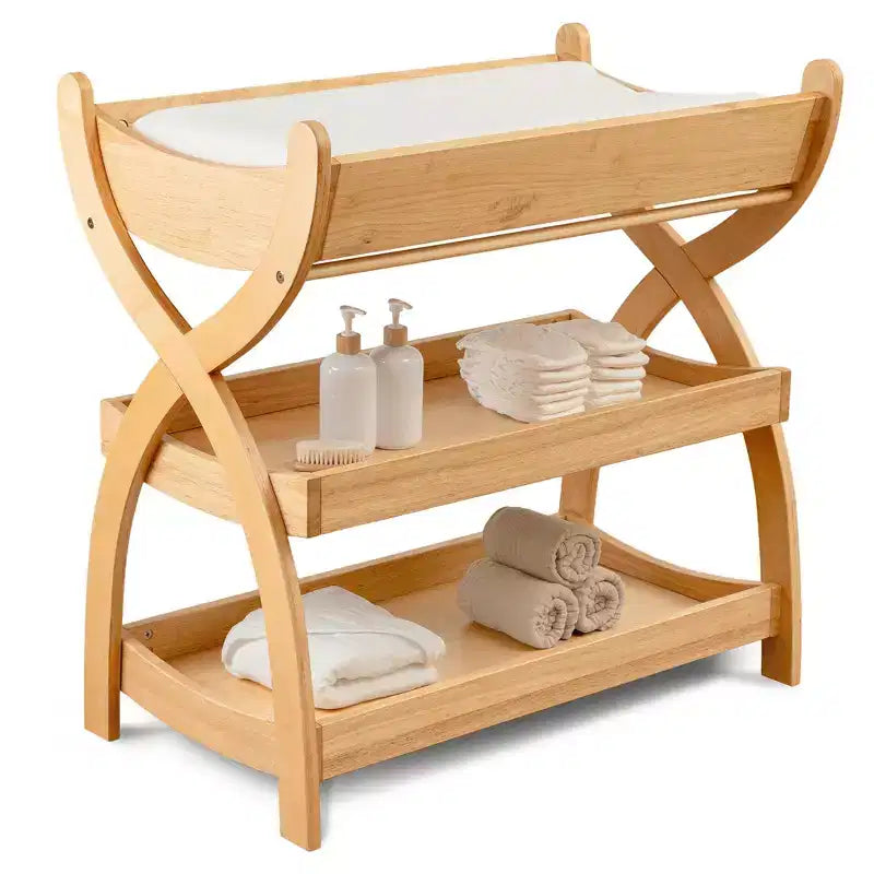Fasciatoio Comfy Cubs – Robusta struttura in legno, look intramontabile con due ripiani aperti per gli accessori essenziali del neonato