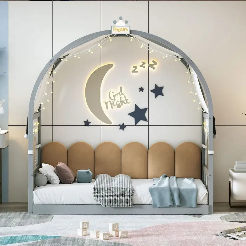 Letto a piattaforma in legno massiccio a forma di casetta, letto Montessori a terra con tetto ad arco e letto estraibile per bambine e bambini